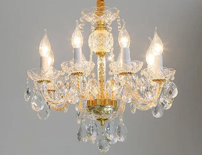 Lustre baroque en cristal aux nuances dorées pour intérieur élégant
